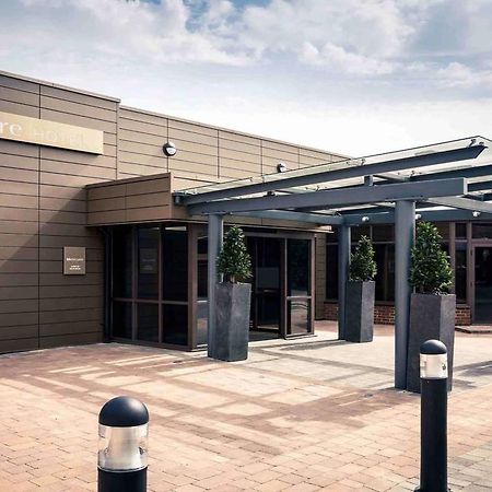 Mercure London Heathrow Airport Hillingdon Exterior foto
