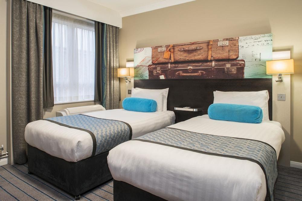 Mercure London Heathrow Airport Hillingdon Exterior foto