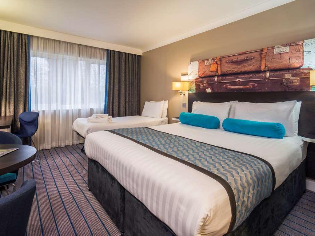 Mercure London Heathrow Airport Hillingdon Exterior foto