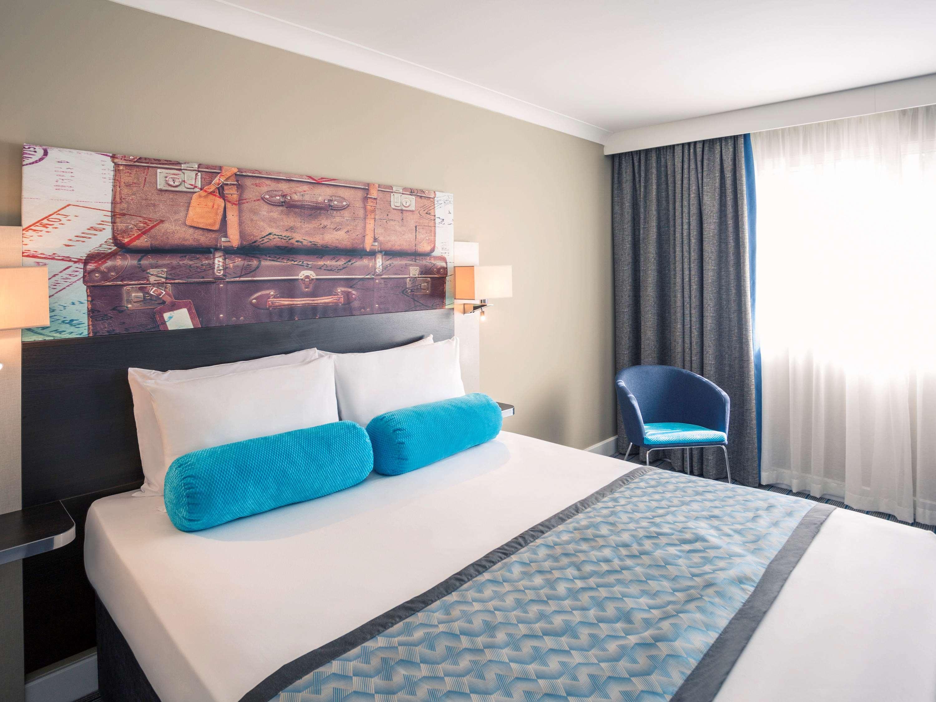 Mercure London Heathrow Airport Hillingdon Exterior foto
