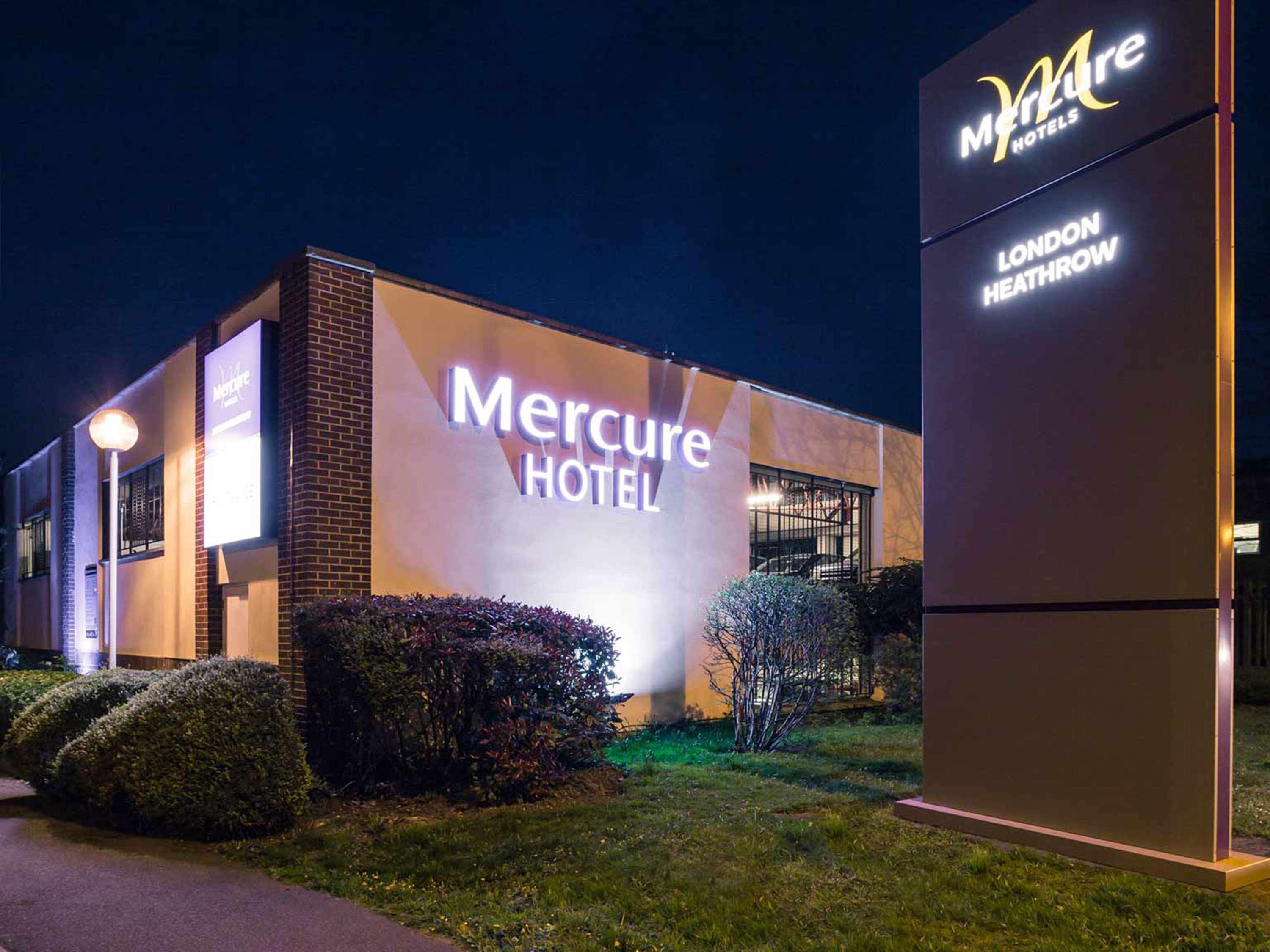 Mercure London Heathrow Airport Hillingdon Exterior foto