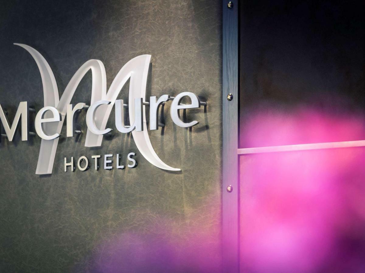 Mercure London Heathrow Airport Hillingdon Exterior foto